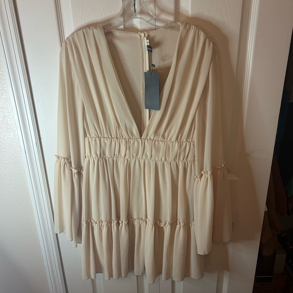 Missord Cream V-Neck Babydoll Mini Dress